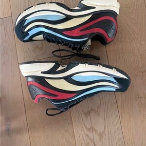 Reebok Black and Blue Wave Sneakers